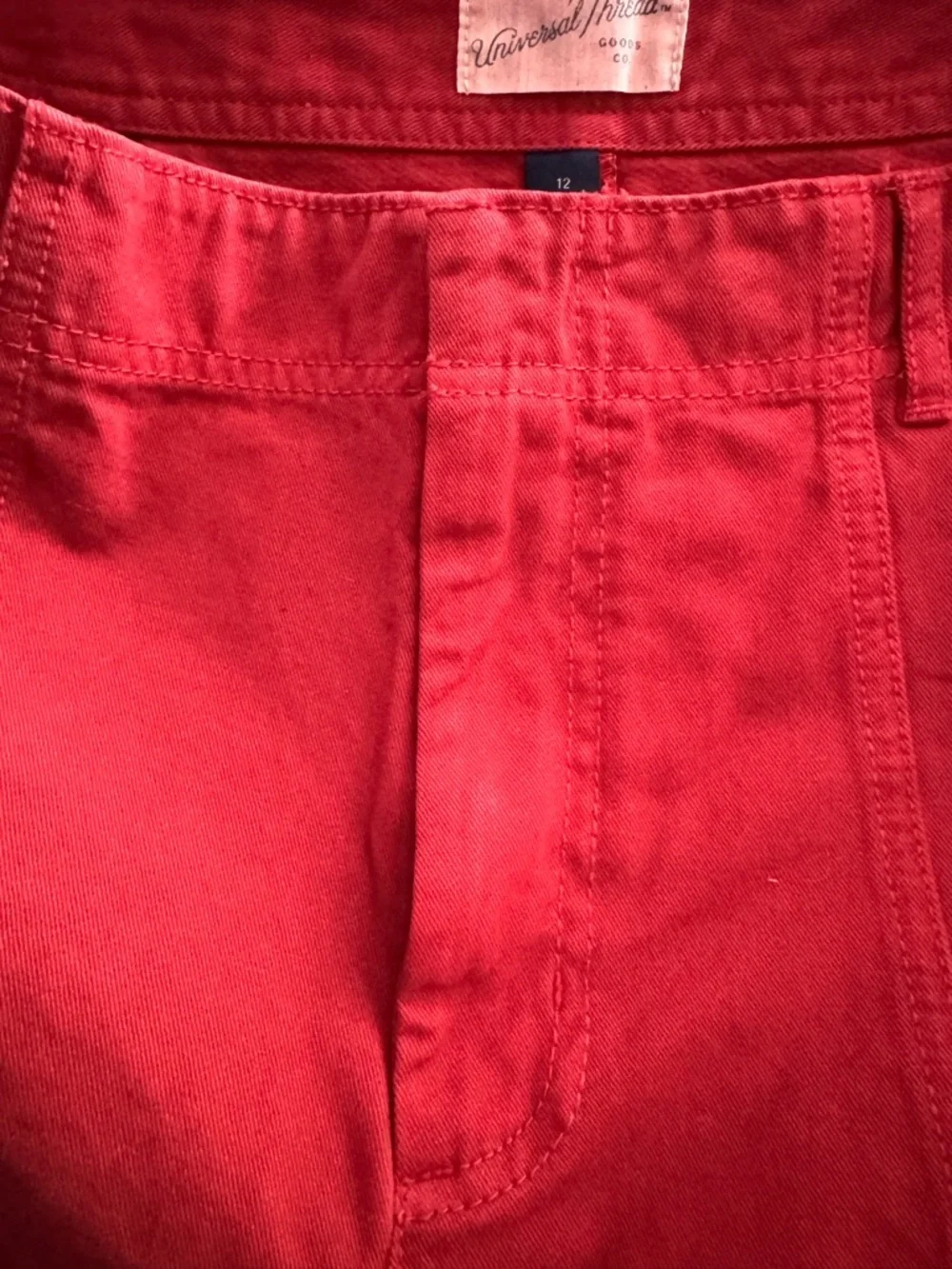 Universal Thread Red High-Rise Shorts size 12 - Picture 3 of 11